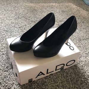 Aldo black heels